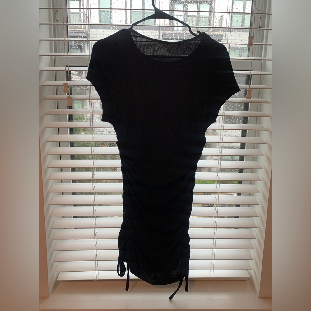 Black ribbed cinch dress